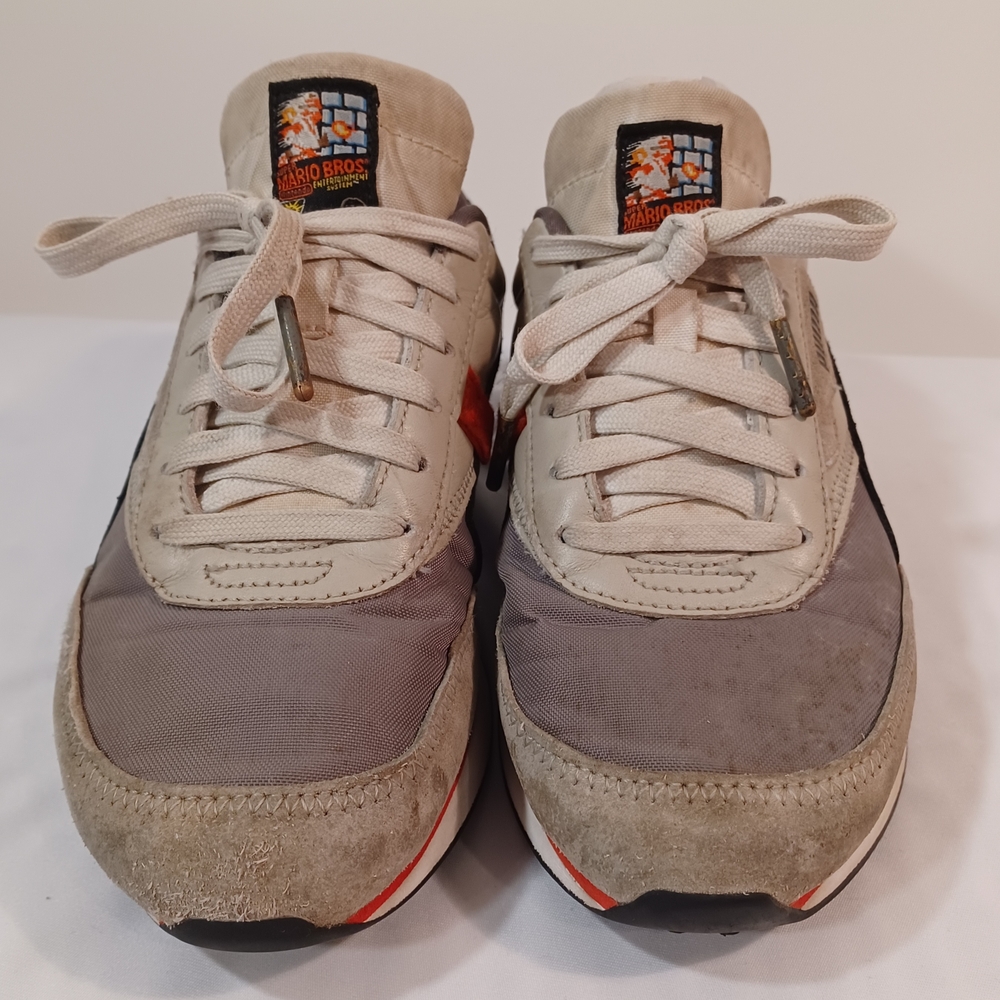 Puma Future Rider X Nintendo Super Mario Sneakers Boys Size 5C Shoes